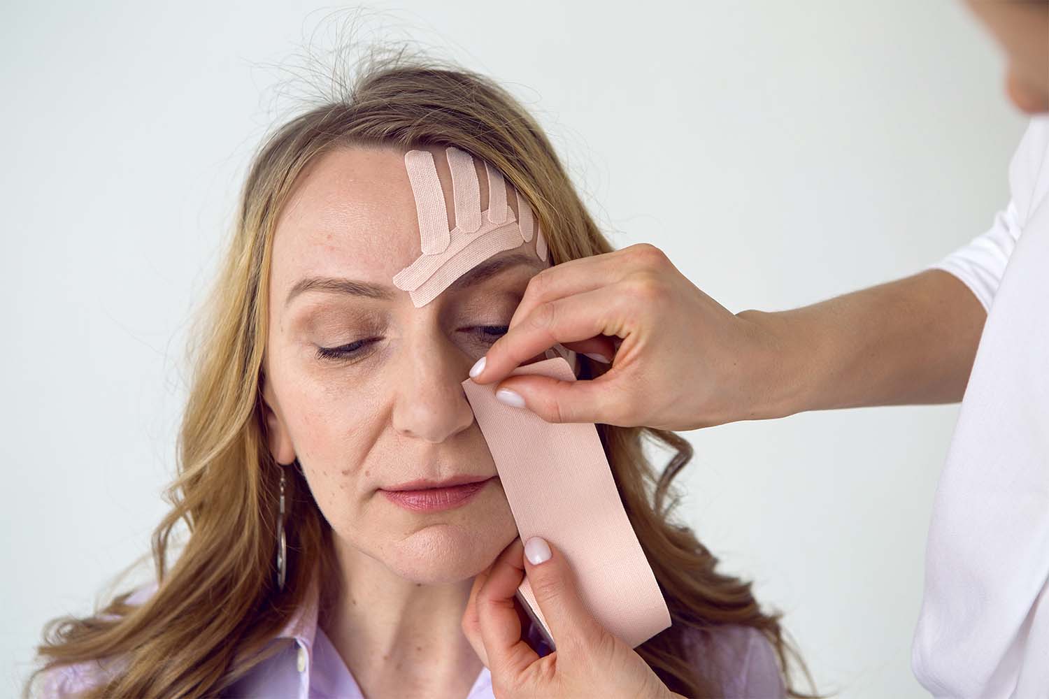 Facelift Tape: What Is It & How Is It Used?